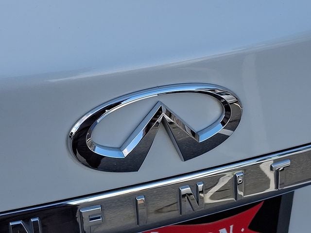 2016 INFINITI QX50 Base
