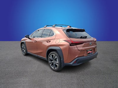 2025 Lexus UX 300h Premium