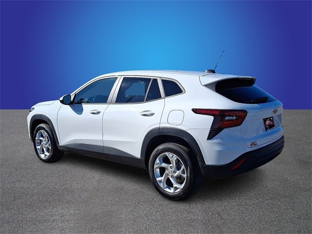 2025 Chevrolet Trax LS