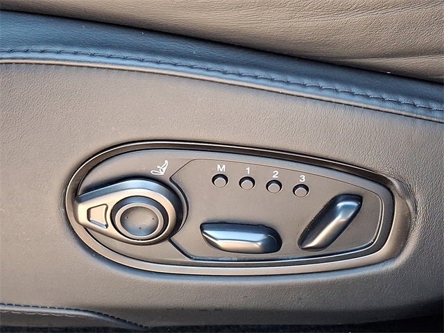 2021 Aston Martin DBX Base