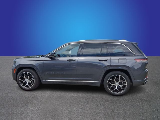2022 Jeep Grand Cherokee Summit Reserve