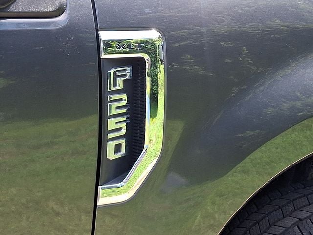 2018 Ford Super Duty F-250 Pickup XLT
