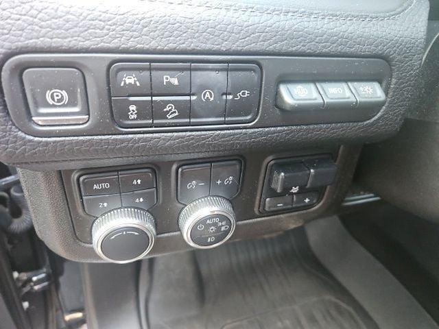 2021 GMC Yukon Denali Denali