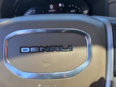 2022 GMC Yukon Denali Denali