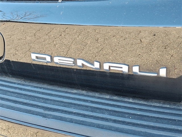 2022 GMC Yukon Denali Denali