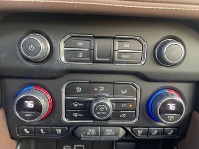 2023 Chevrolet Suburban High Country