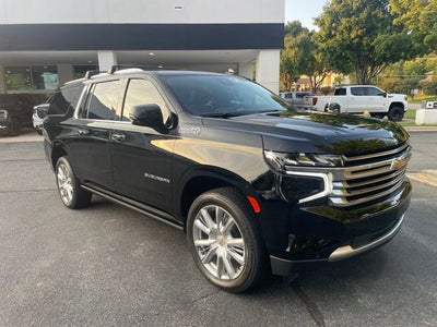 2023 Chevrolet Suburban High Country