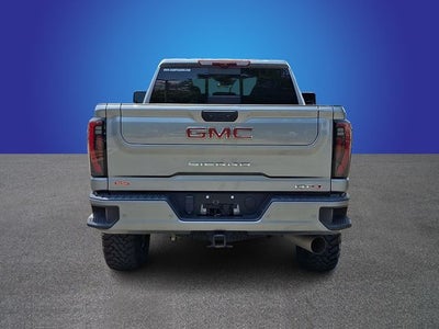 2024 GMC Sierra 2500HD AT4