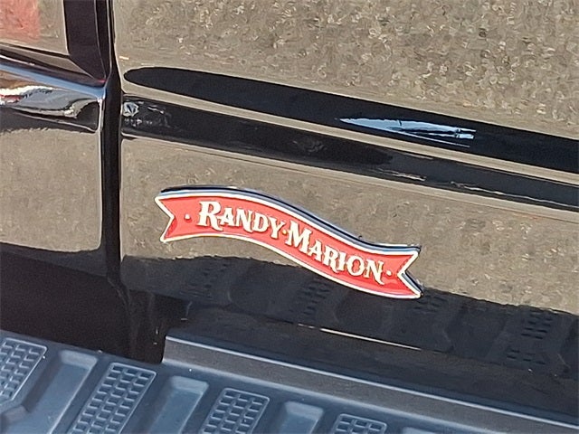 2025 GMC Sierra 2500HD SLT