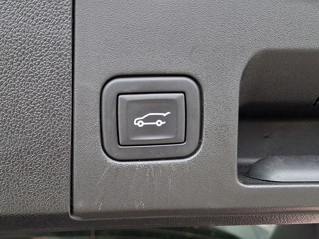 2023 Cadillac XT4 AWD Premium Luxury