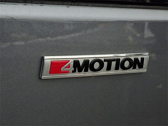 2022 Volkswagen Atlas 3.6L V6 SEL R-Line Black