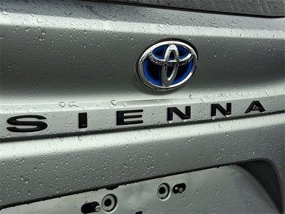 2021 Toyota Sienna XLE 7 Passenger