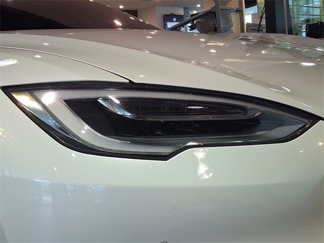 2022 Tesla Model S Plaid