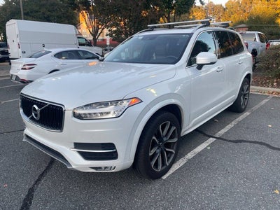 2019 Volvo XC90 Momentum