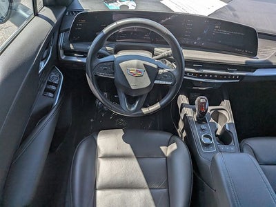 2025 Cadillac XT4 Premium Luxury
