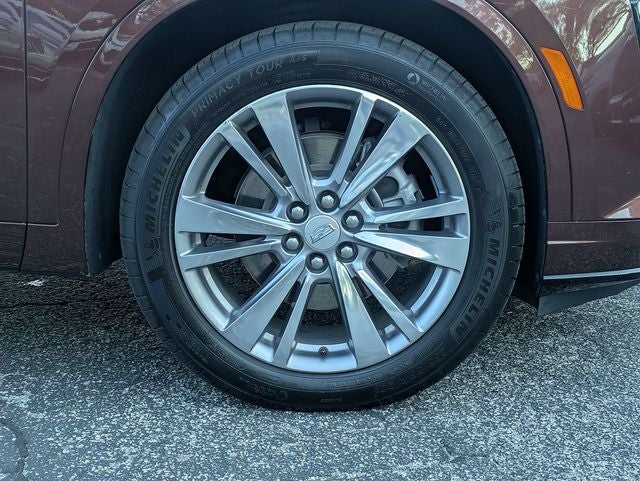 2023 Cadillac XT6 Premium Luxury