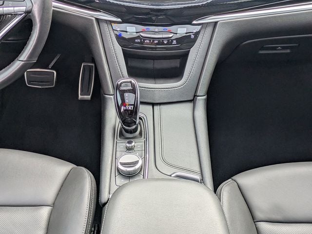 2025 Cadillac XT6 Sport