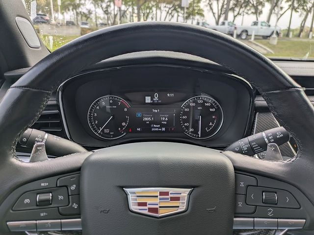 2025 Cadillac XT6 Sport