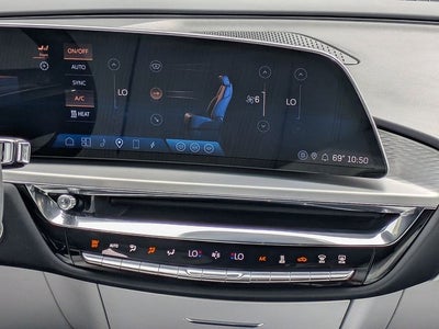 2023 Cadillac LYRIQ Luxury