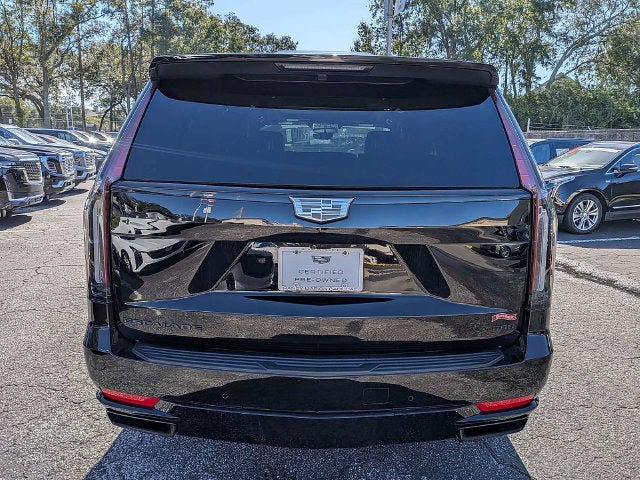 2023 Cadillac Escalade Sport