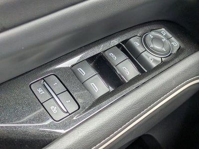 2023 Cadillac Escalade ESV Premium