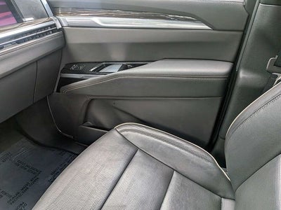 2025 Cadillac Escalade Premium Luxury