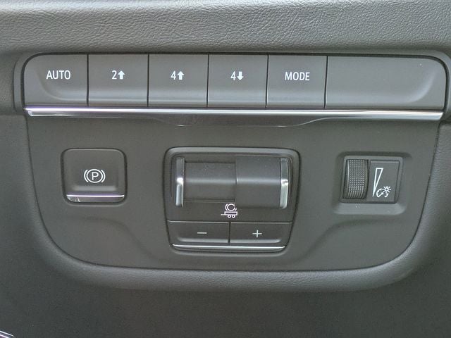 2025 Cadillac Escalade Sport