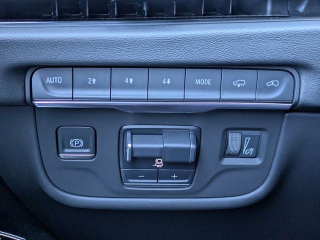 2025 Cadillac Escalade Sport