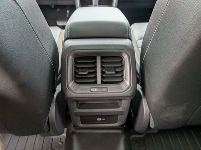2023 Volkswagen Taos 1.5T SEL