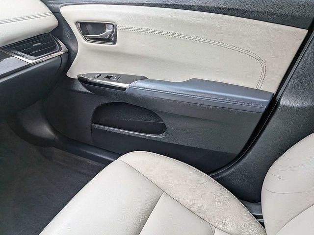 2015 Toyota Avalon XLE