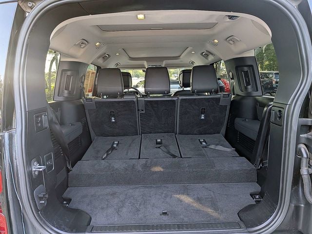 2023 Land Rover Defender 130 SE