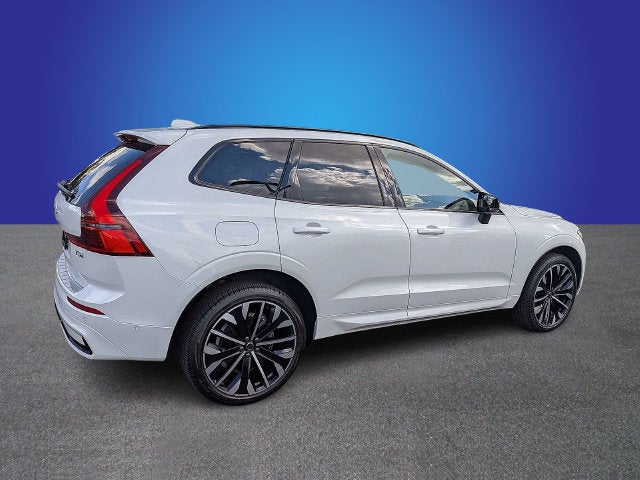 2026 Volvo XC60 Plug-In Hybrid T8 Ultra