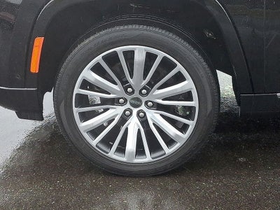 2022 Jeep Grand Wagoneer Series III