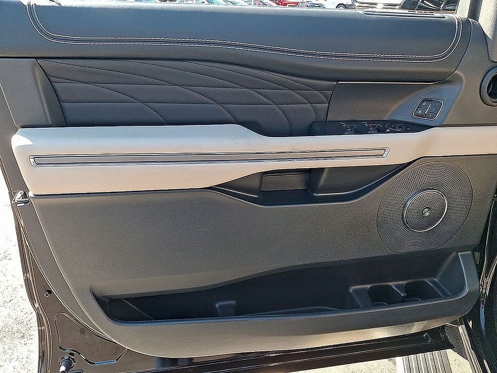 2024 Ford Expedition Platinum