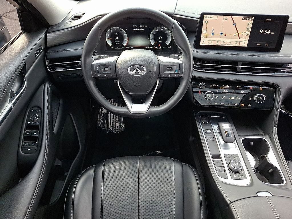2023 INFINITI QX60 LUXE