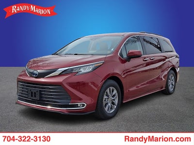 2023 Toyota Sienna XLE 7 Passenger