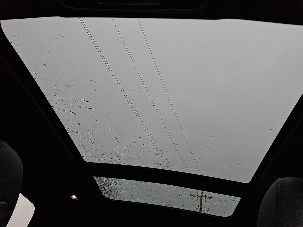 2025 Land Rover Range Rover Velar Dynamic SE