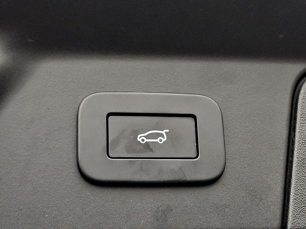 2025 Land Rover Range Rover Velar Dynamic SE