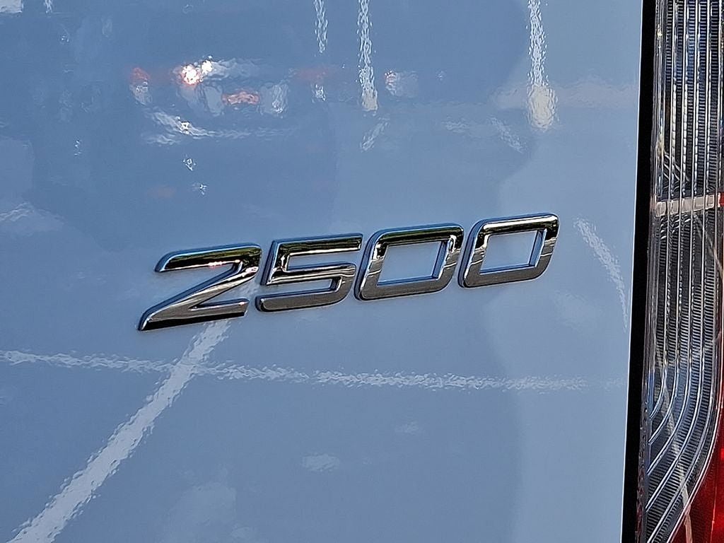 2025 Mercedes-Benz Sprinter 2500 High Roof