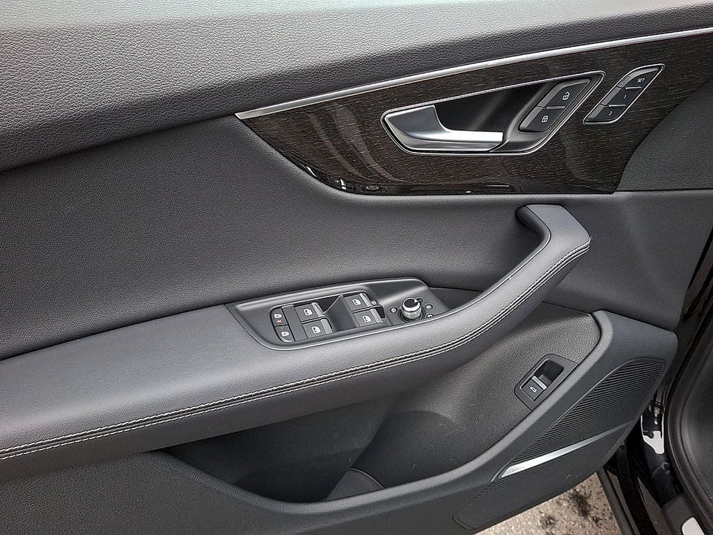 2025 Audi Q7 55 Premium Plus quattro