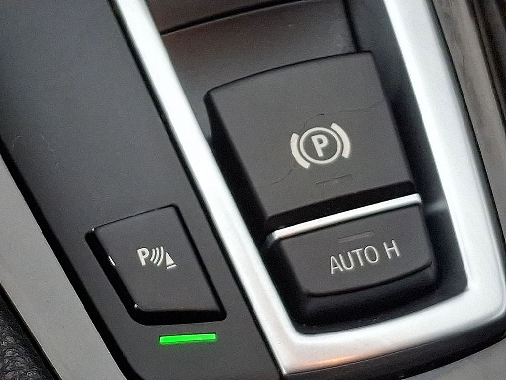 2015 BMW 5 Series 528i