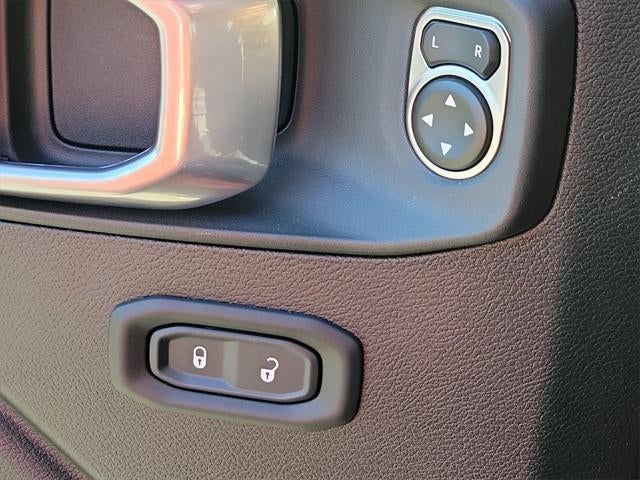 2022 Jeep Wrangler Sport S 4x4