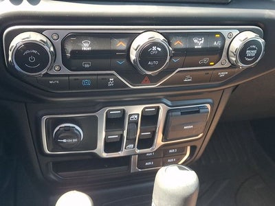 2023 Jeep Wrangler Sahara 4x4