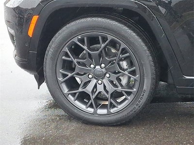 2025 Jeep Grand Cherokee L Summit Reserve 4x4