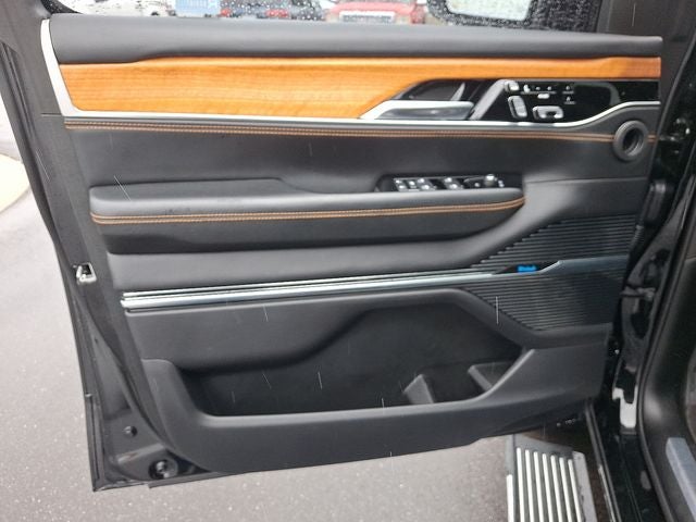 2022 Jeep Grand Wagoneer Series III 4x4