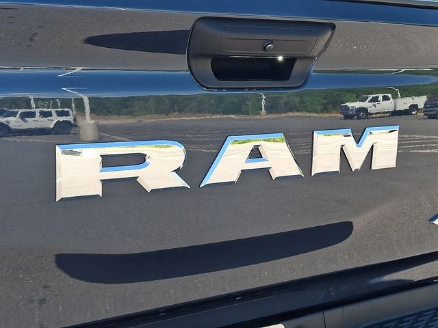 2025 RAM 1500 Tradesman Quad Cab 4x4 6'4' Box
