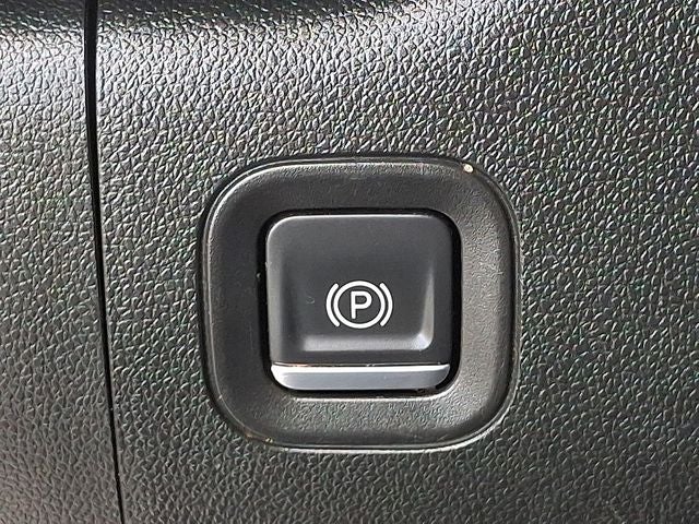 2022 Chevrolet Silverado 1500 LTD 4WD Crew Cab Short Bed LTZ