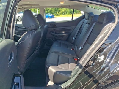 2021 Nissan Altima SL FWD