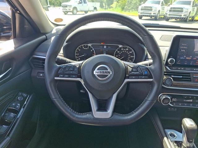 2021 Nissan Altima SL FWD
