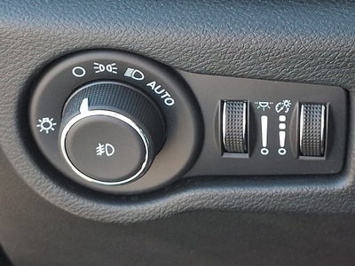 2024 Chrysler Pacifica Hybrid Premium S Appearance Pkg